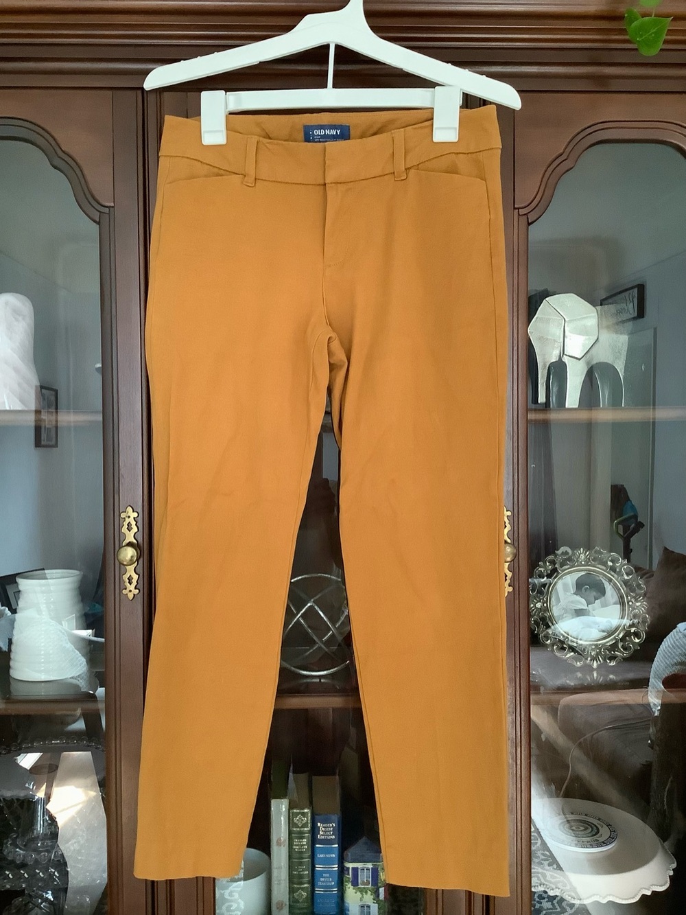Old Navy Pixie Mid Rise Ankle Pants Mustard Yellow, Sz 6 Reg